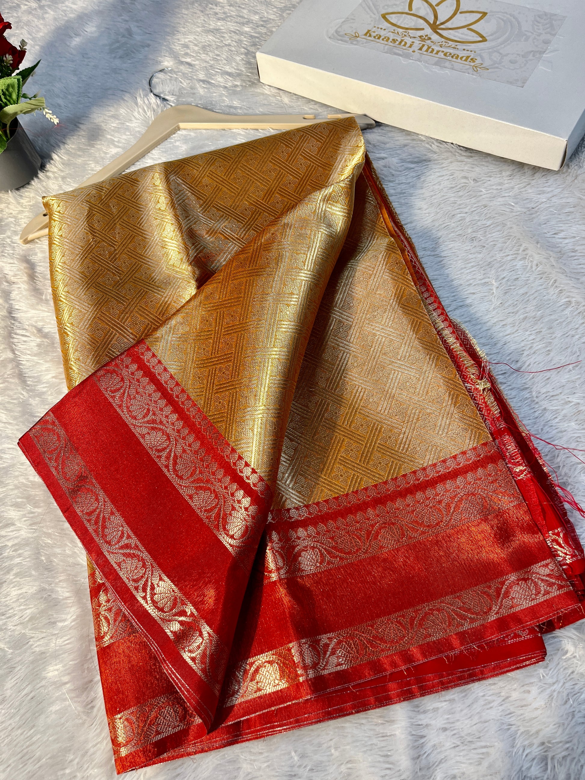 Contrast Tissue Silk Saree Ts26