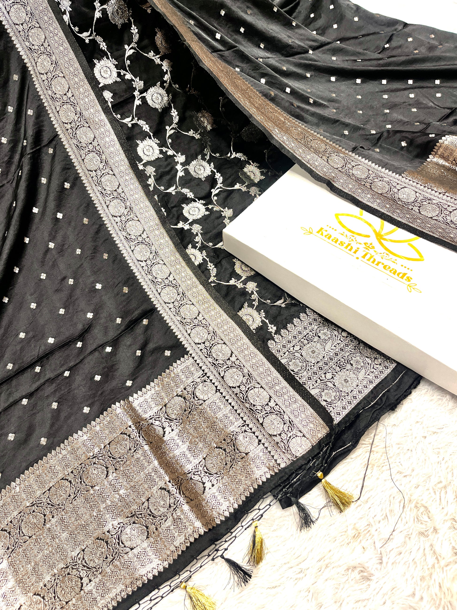 Mashru kataan Banarsi Suits Mss01