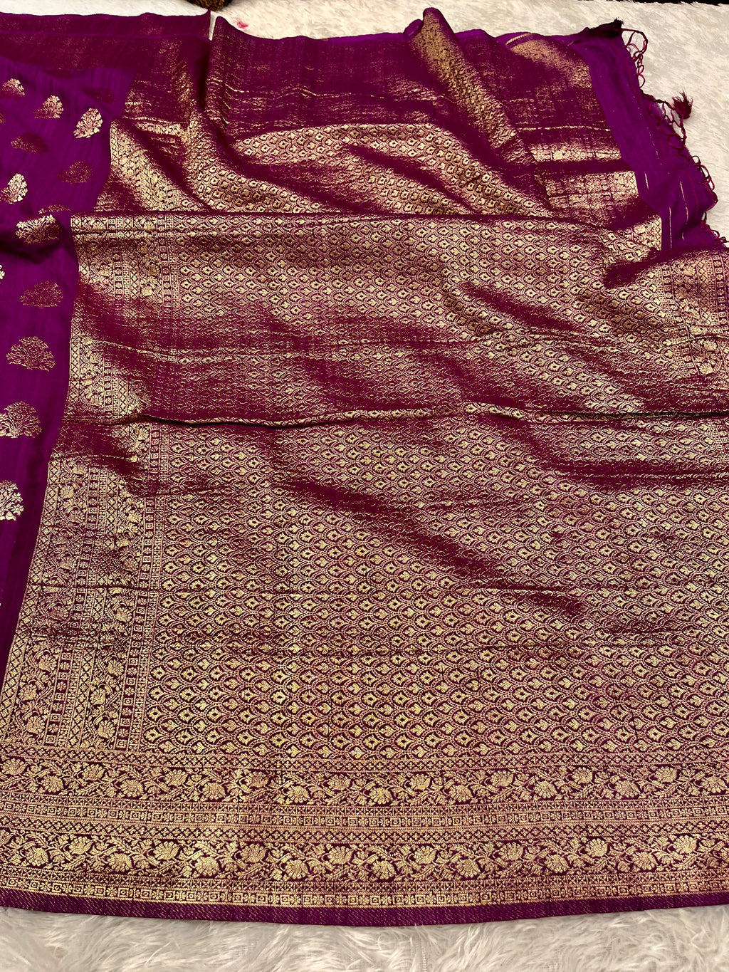 Raw Silk Zari Buta Magenta color Saree RS002