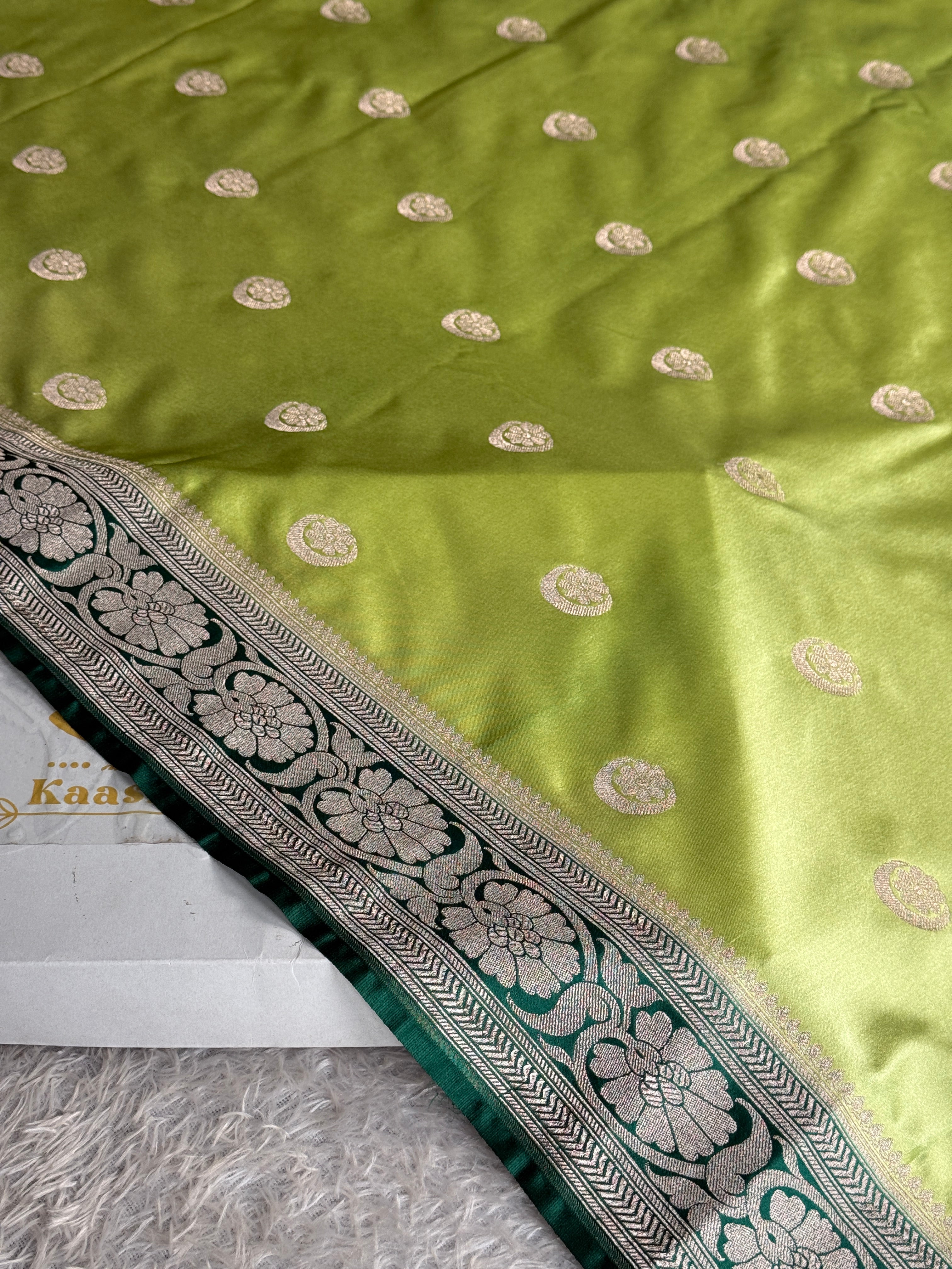 Sea Green Mashru Kataan Silk Banarasi Saree with Green Border & Rich Zari Pallu | MKS744