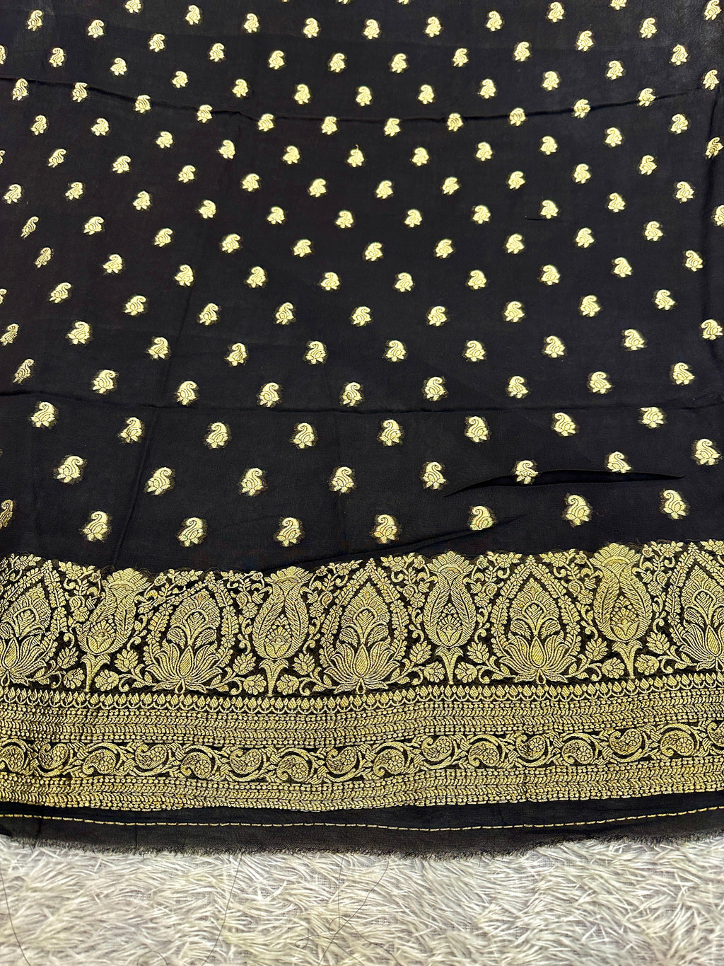 Banarasi Jacquard Zari Georgette Suit Dress – 3 Pc Set MSS23