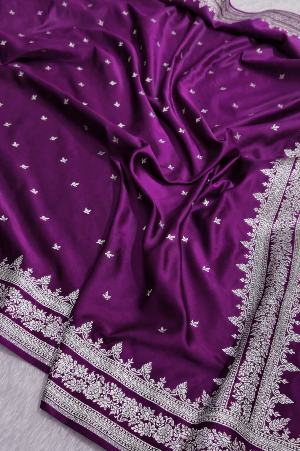 Banarasi Mashru Kataan Silk Saree Featuring Small Buti Pattern with Ikkat Border and Zari Pallu – MKS407