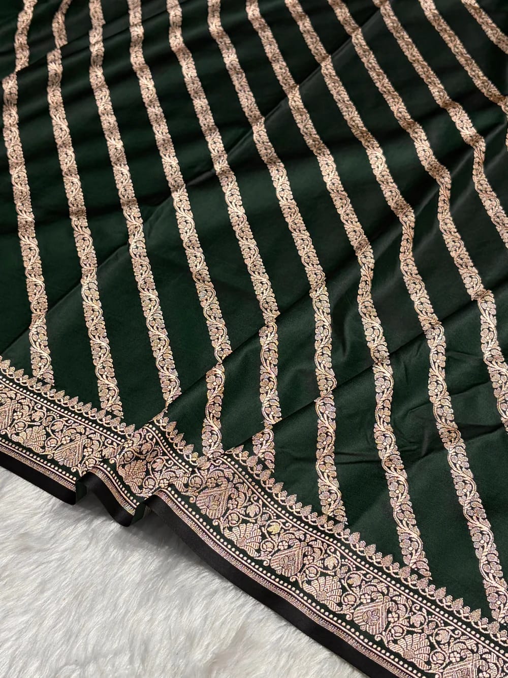 Banarasi Mashru Kataan Silk Saree Featuring Aaddha Zari Weave with Rich Zari Pallu – MKS413