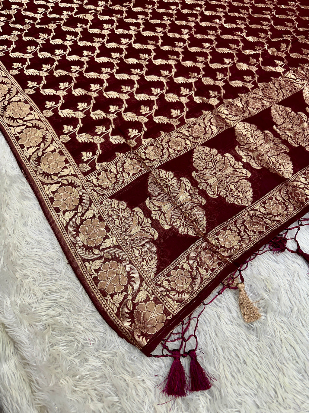 Banarasi Jacquard Zari Georgette Suit Dress – 3 Pc Set MSS22