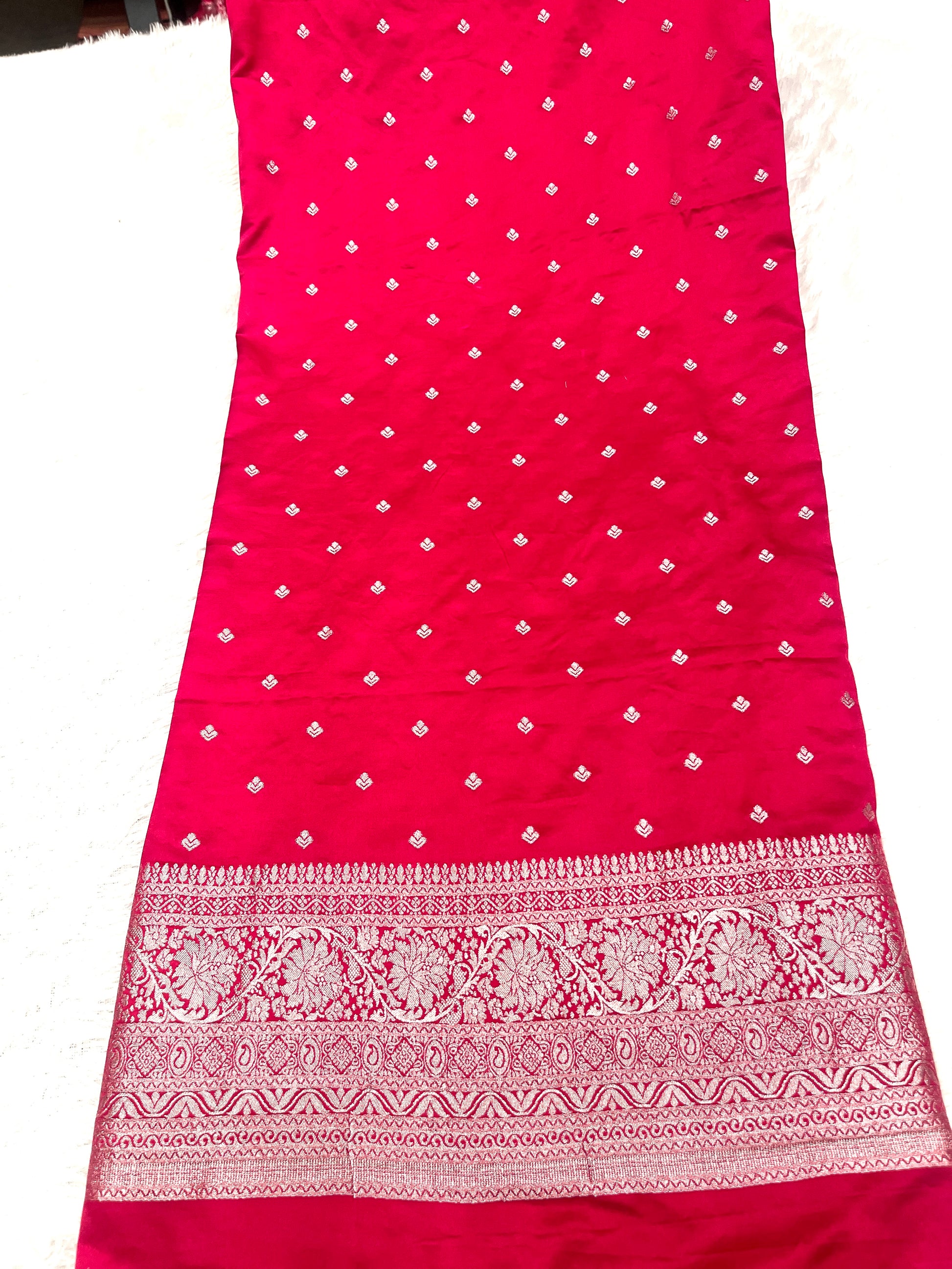 Mashru kataan Buti Suit MSS002