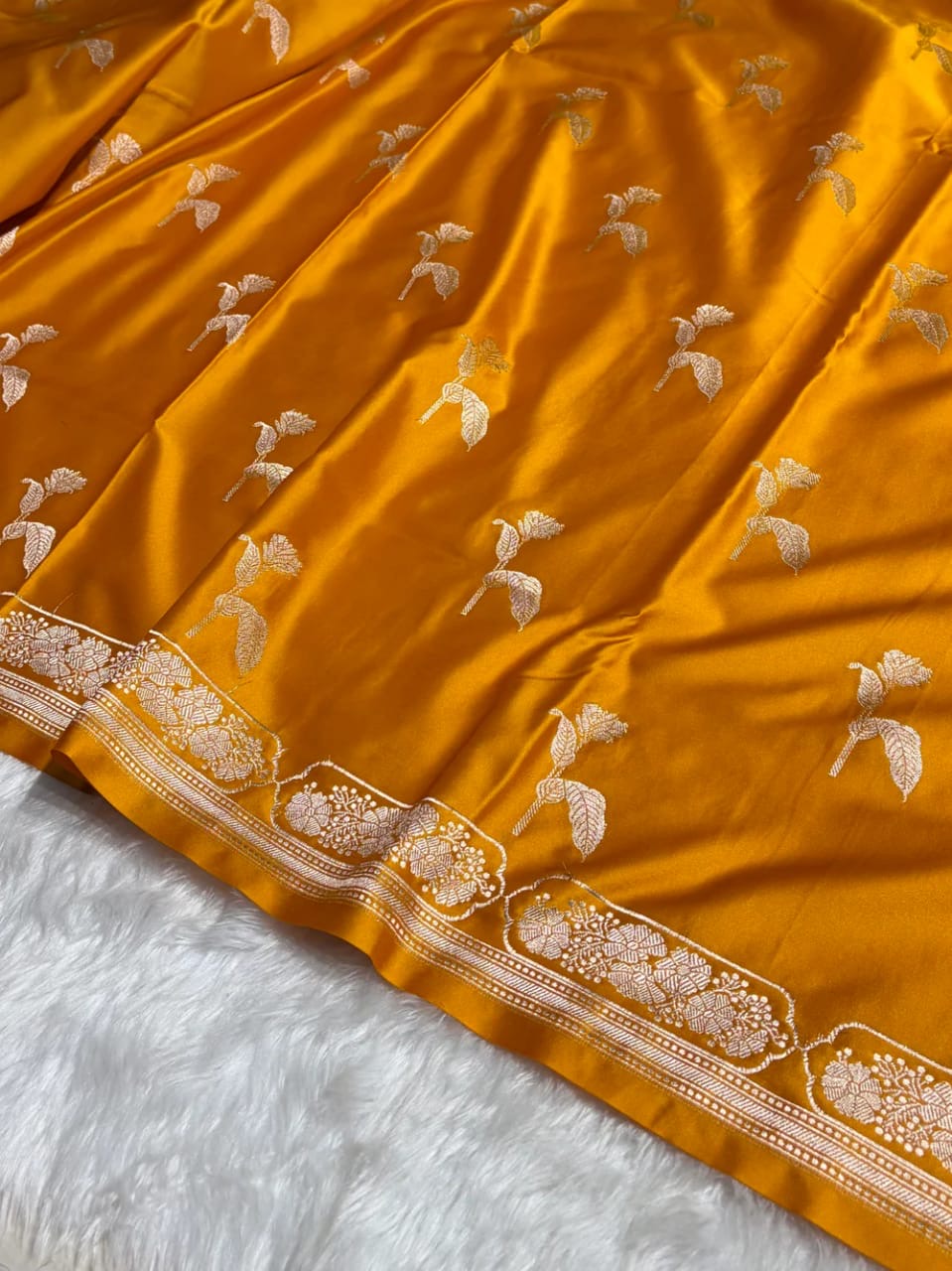 Banarasi Mashru Kataan Silk Saree Featuring Flower Buta Design with Ikkat Border and Zari Pallu – MKS409