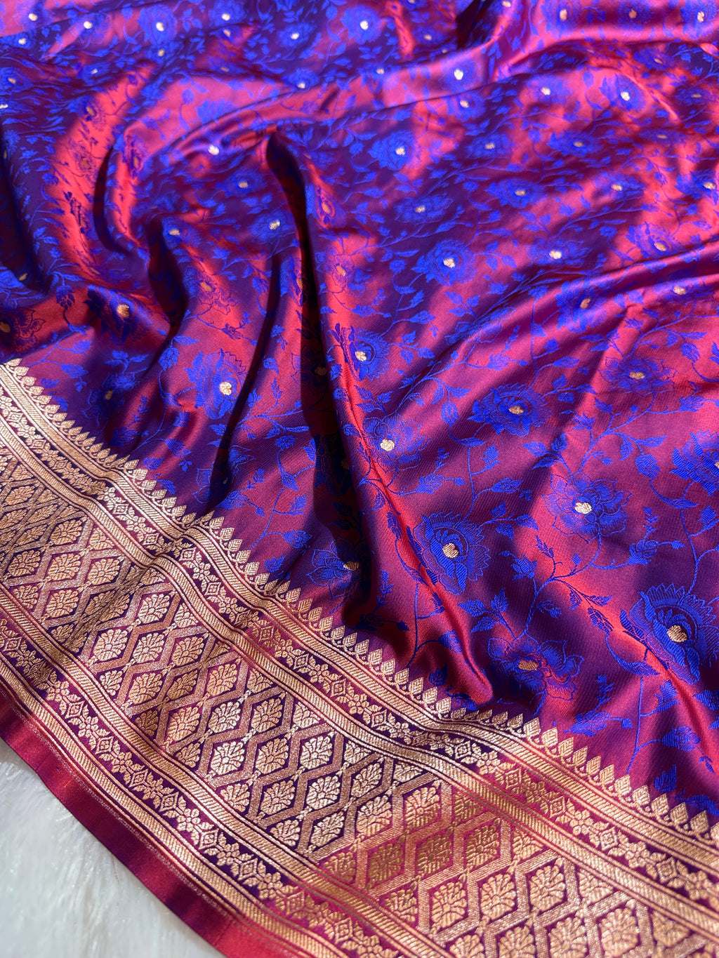 Blue Satin Mashru Silk Banarasi Saree with Dual Tone Tanchoi Pattern and Rupa-Sona Zari Work  MKS085