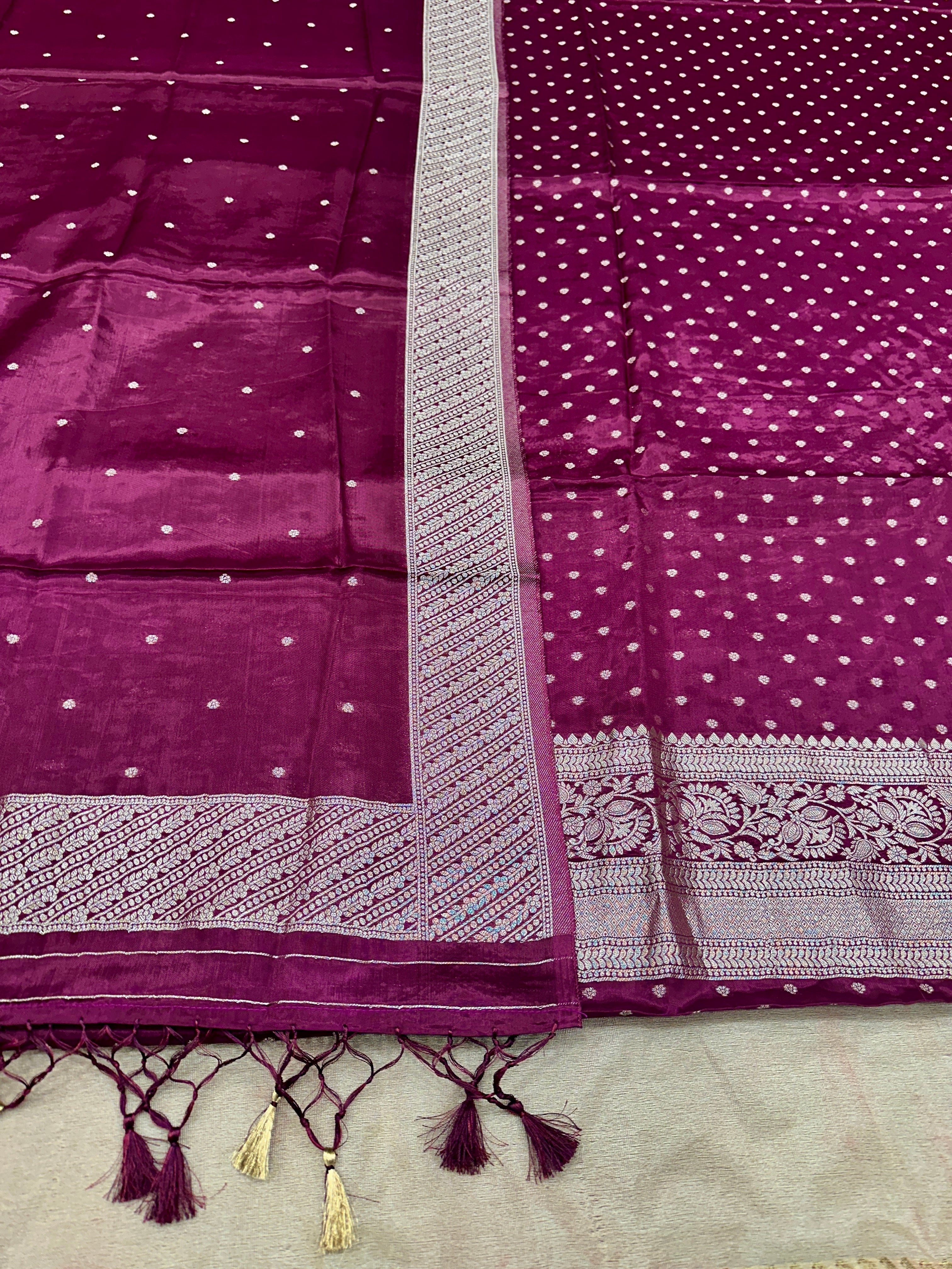 ✨ Banarasi Jacquard Gap Buti HO Silk 3-Piece Unstitched Dress Material MSS22
