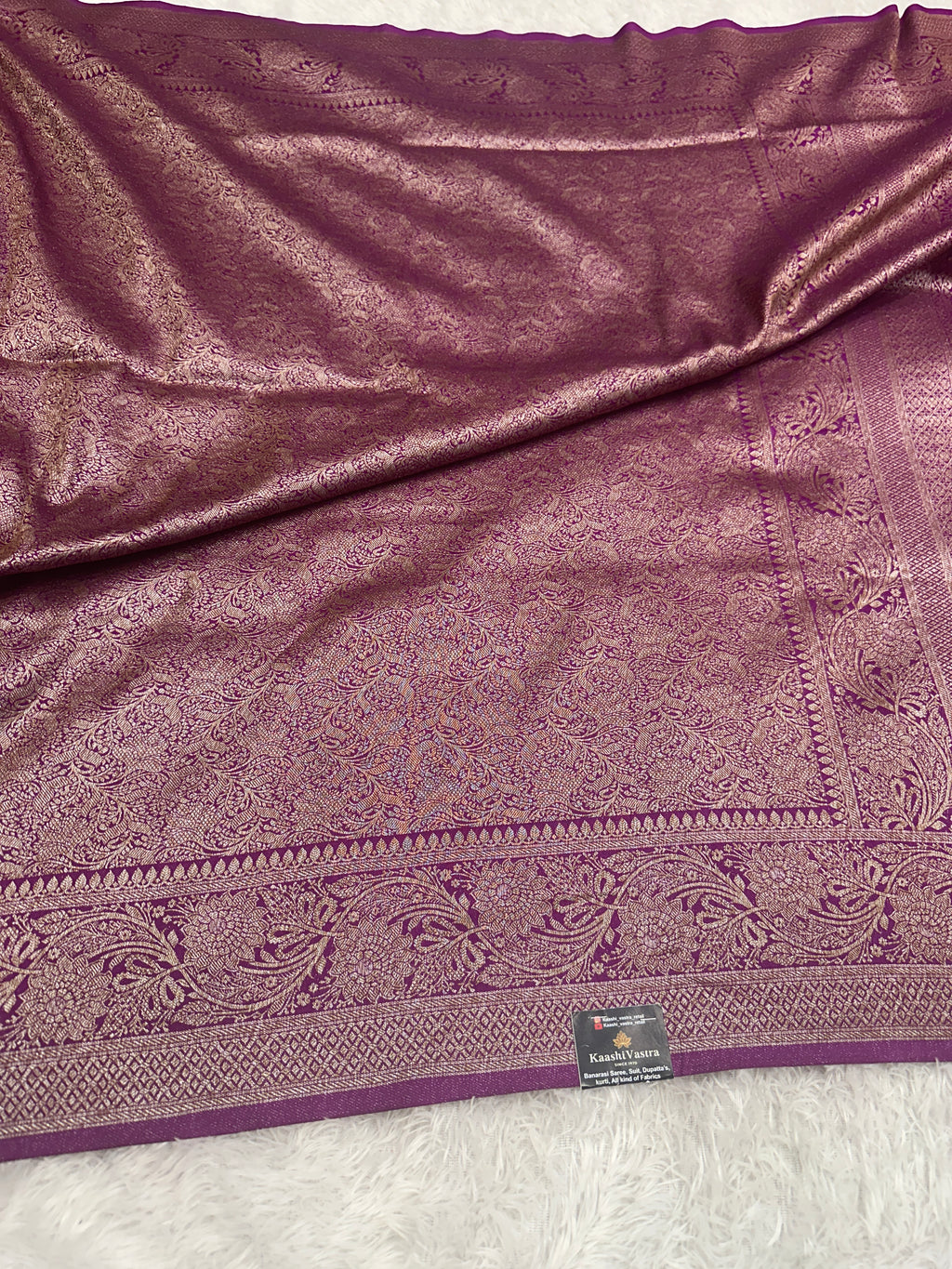 Magenta  Banarasi Dupion Silk Saree with Embossed Antique Zari Weaving & Rich Antique Zari Pallu | STF106