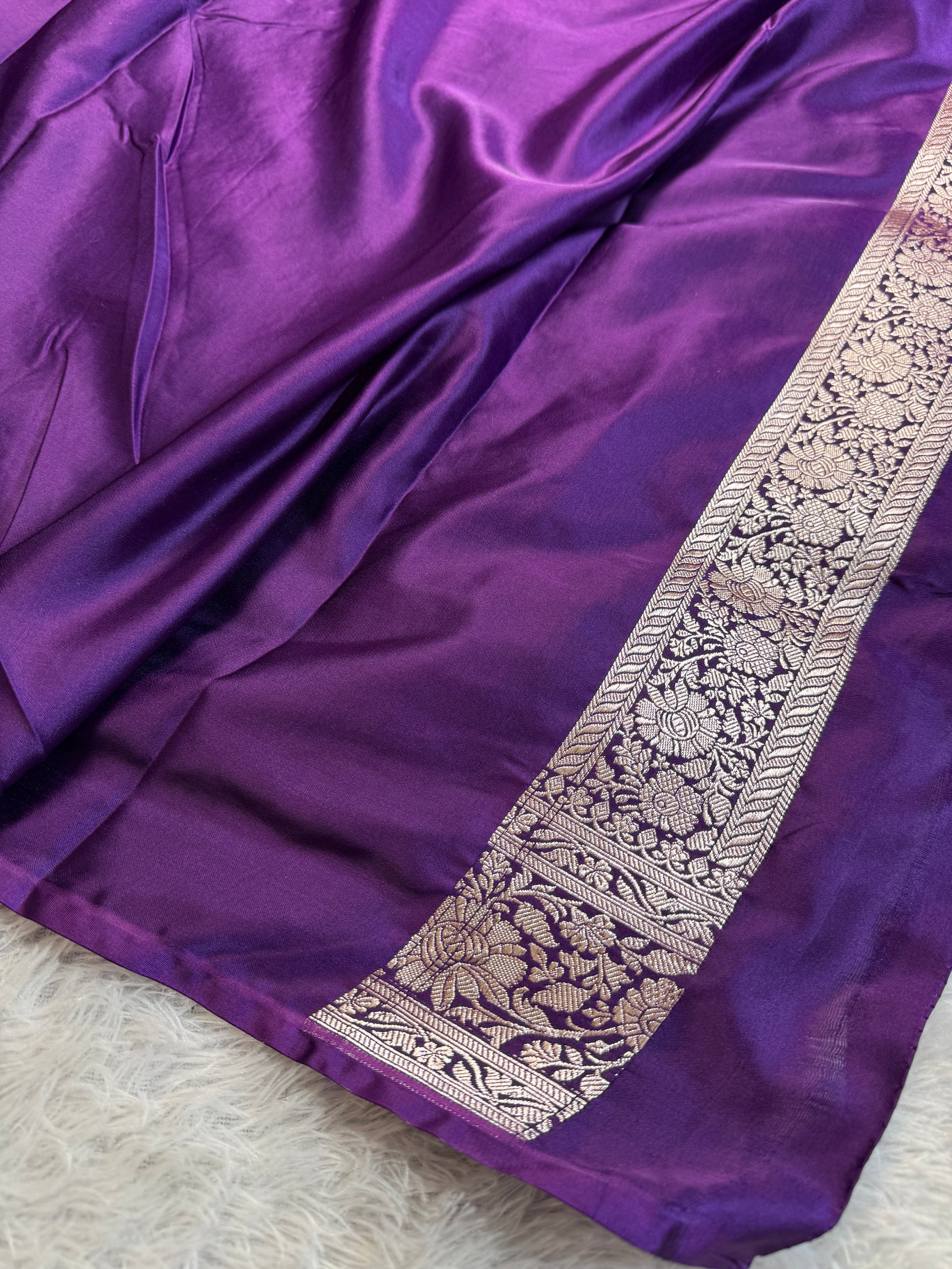 Violet Banarasi Mashru Silk Saree with Jacquard Woven Floral Jaal Design MKS076