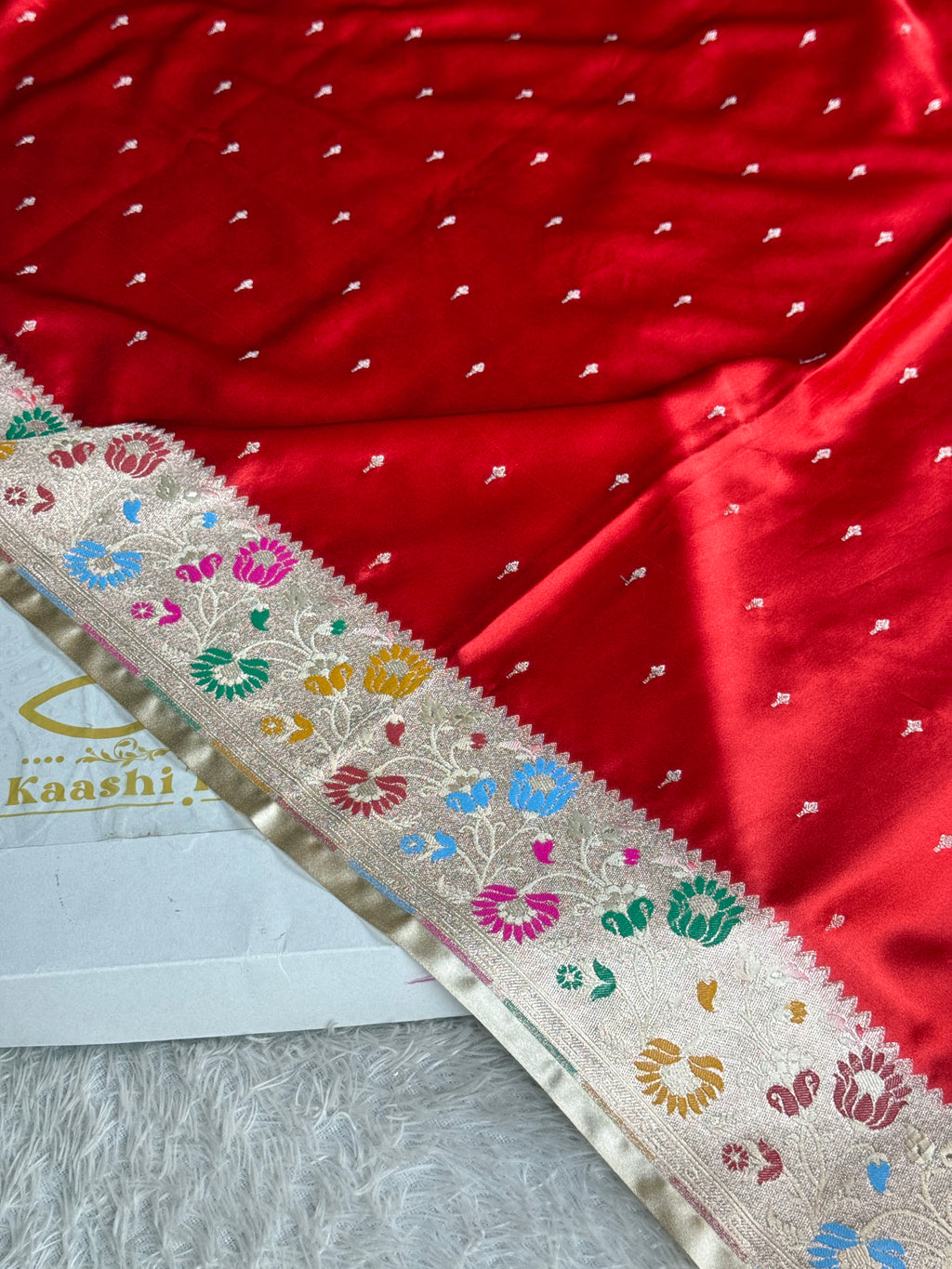 Red Cream Contrast Paithani Mashru Kataan Silk Saree – MKS654