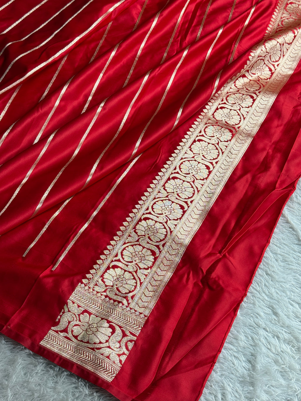 Royal Red Mashru Kataan Silk Saree with Rich Banarasi Weaving – MKS669