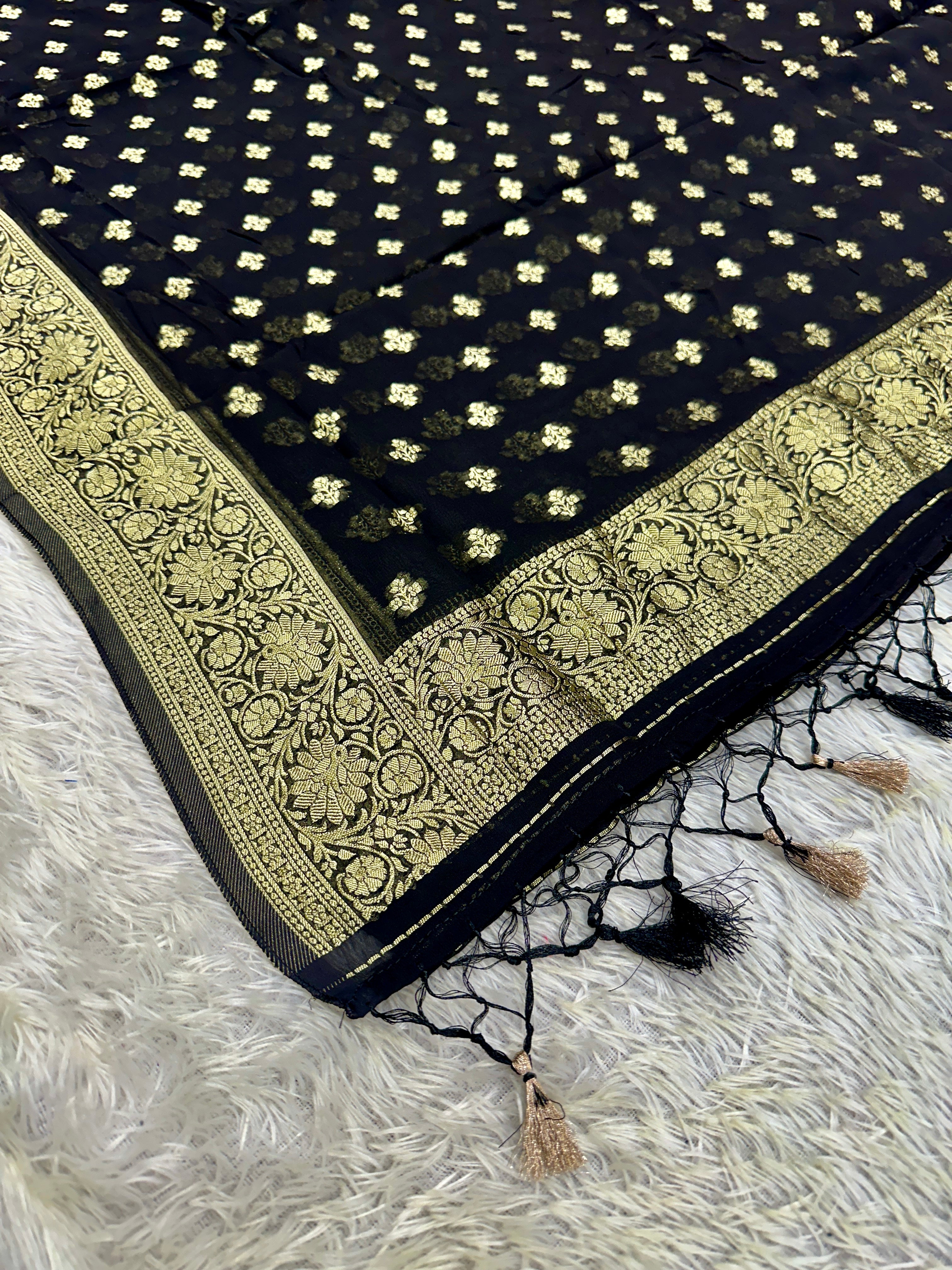 Banarasi Jacquard Zari Georgette Suit Dress – 3 Pc Set MSS25