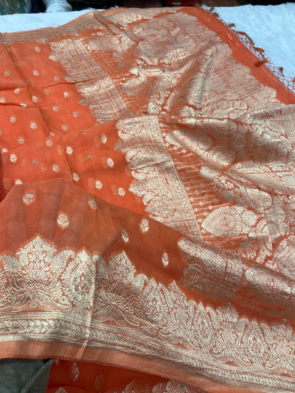 Banarsi Pure Natural Georgette Traditional Buta Design VSG04