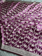 Premium Mashru Silk Contrast Saree with Jaal Woven Design & Rich Zari Pallu – Festive Wear | MKS627