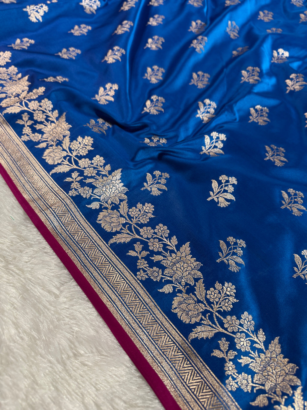 Peacock Banarasi Mashru Silk Saree with Leaf Buta Jacquard Woven Design