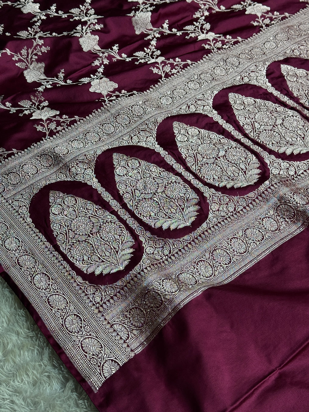 Wine Banarasi Mashru Silk Saree with All-Over Jaal Weaving & Scalloped Border – MKS216