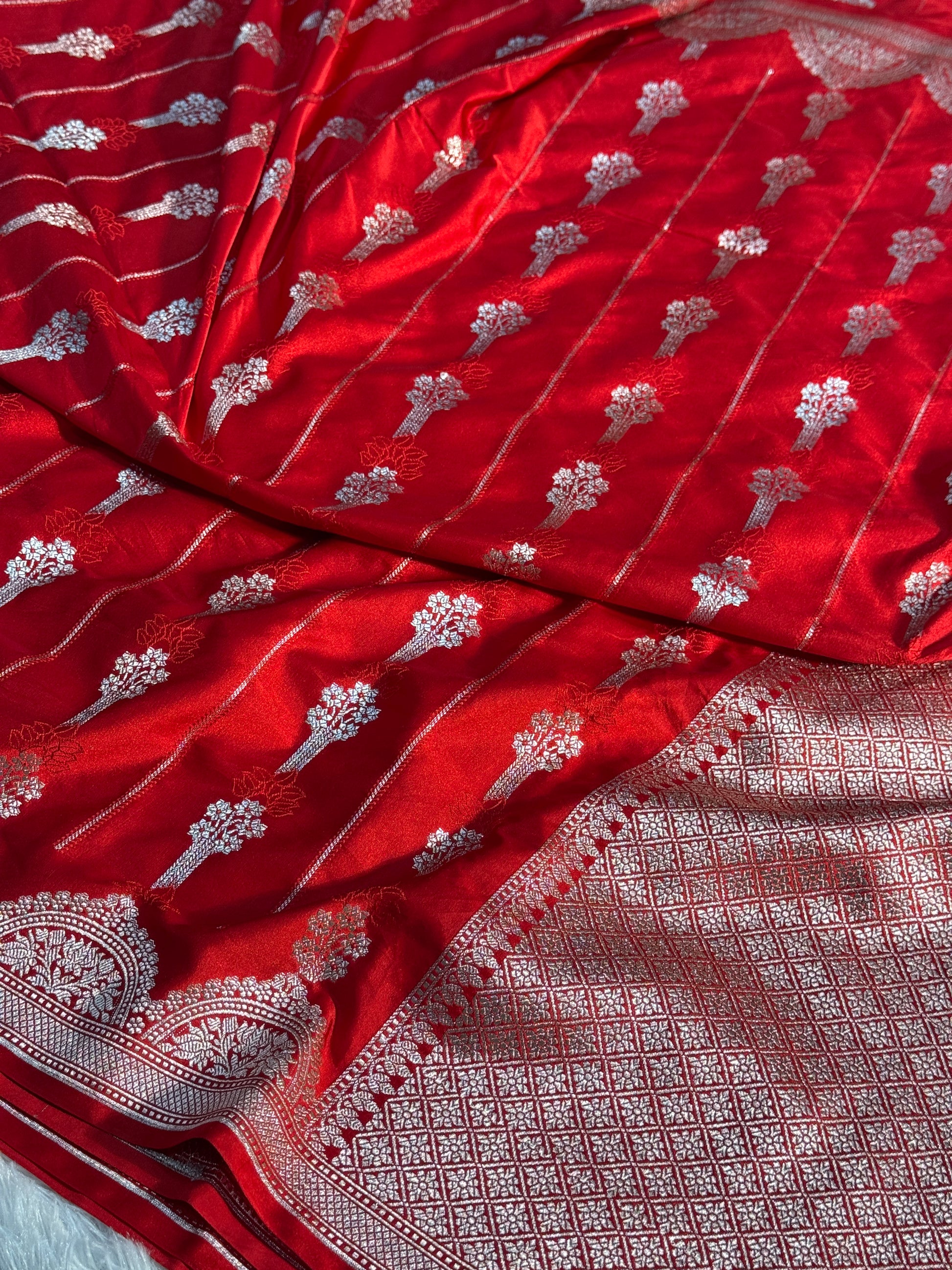 Flower Mashru Saatan Kataan Silk Saree Ms23