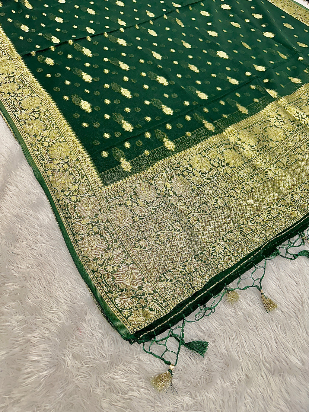✨ Banarasi Viscose Georgette Suit Set ✨VSS12