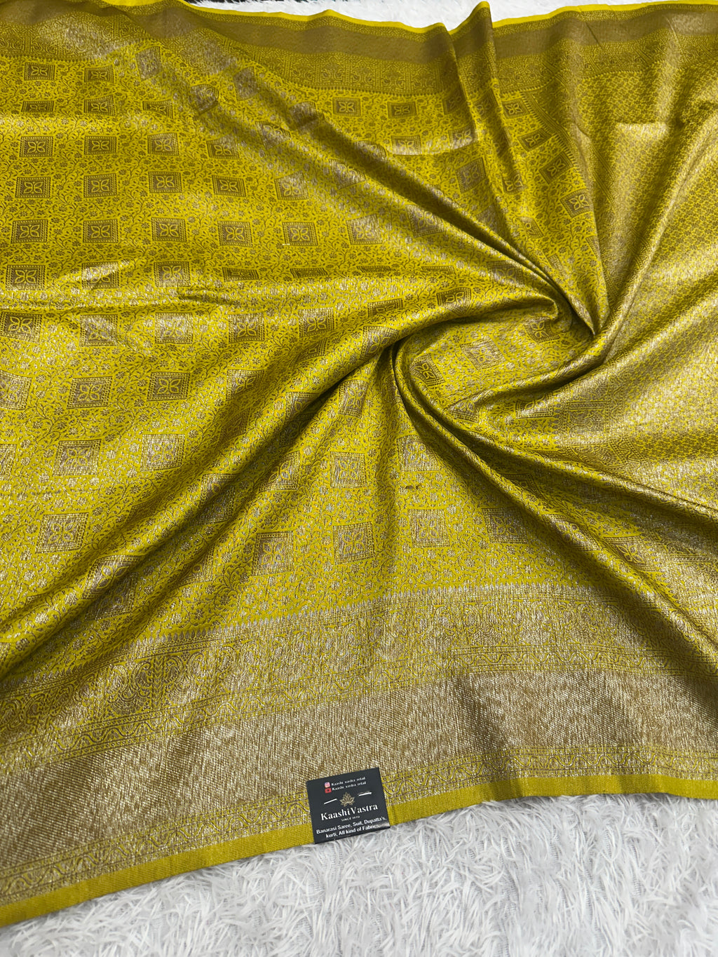 Lemon yellow Banarasi Dupion Silk Saree with Embossed Antique Zari Weaving & Rich Antique Zari Pallu | STF108