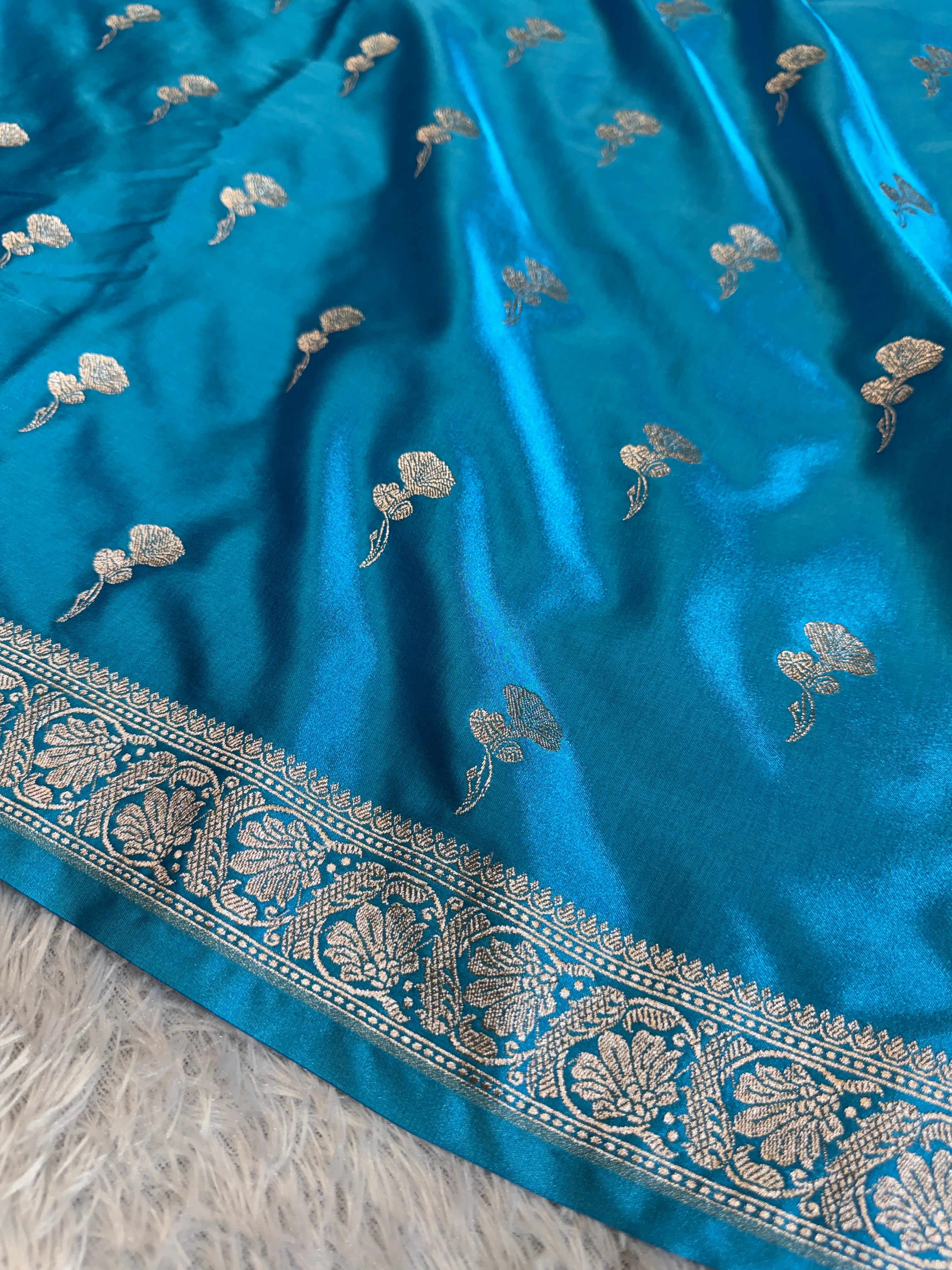 Light Blue Banarasi Mashru Kataan Silk Saree with All-Over Jaal Weave & Rupa-Sona Zari MKS137