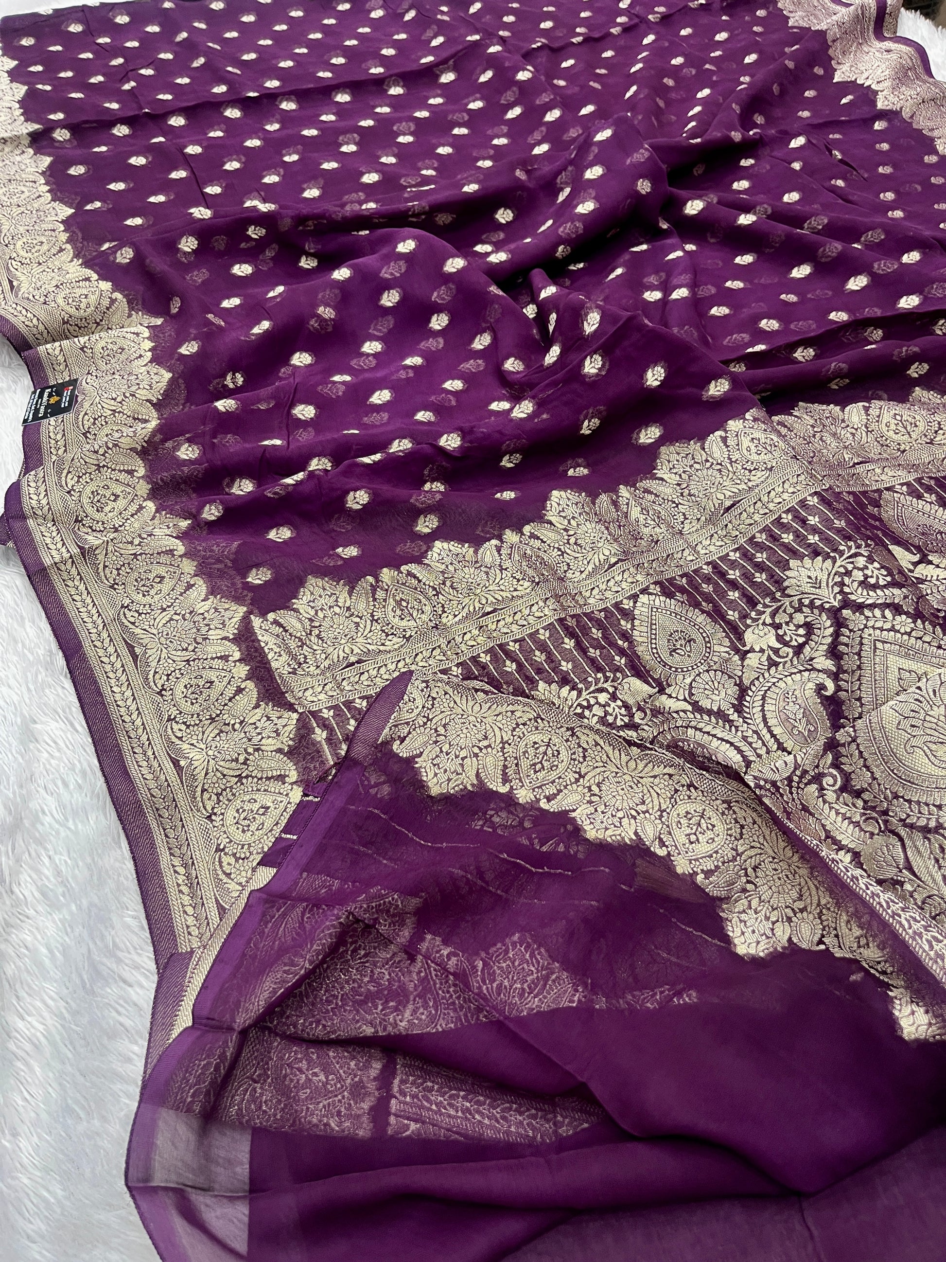 Banarsi Pure Natural Georgette Traditional Buta Design VSG04