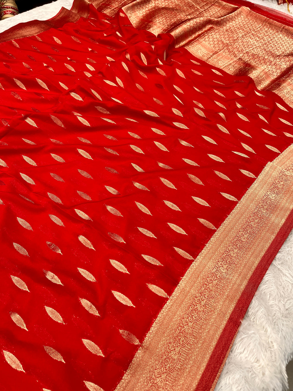 Chinon Silk Andakar Mehandi Red Color Saree CN02