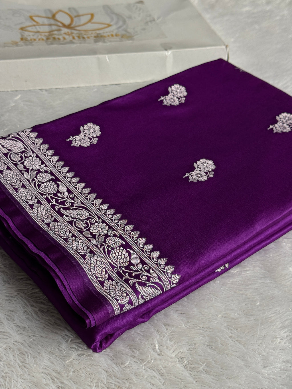 Magenta Banarasi Mashru Kataan Silk Saree with Buta Woven Design & Rich Zari Pallu | MKS687