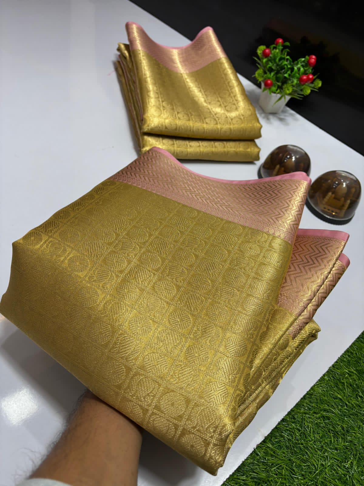 Tissue Zari Silk Saree TS109