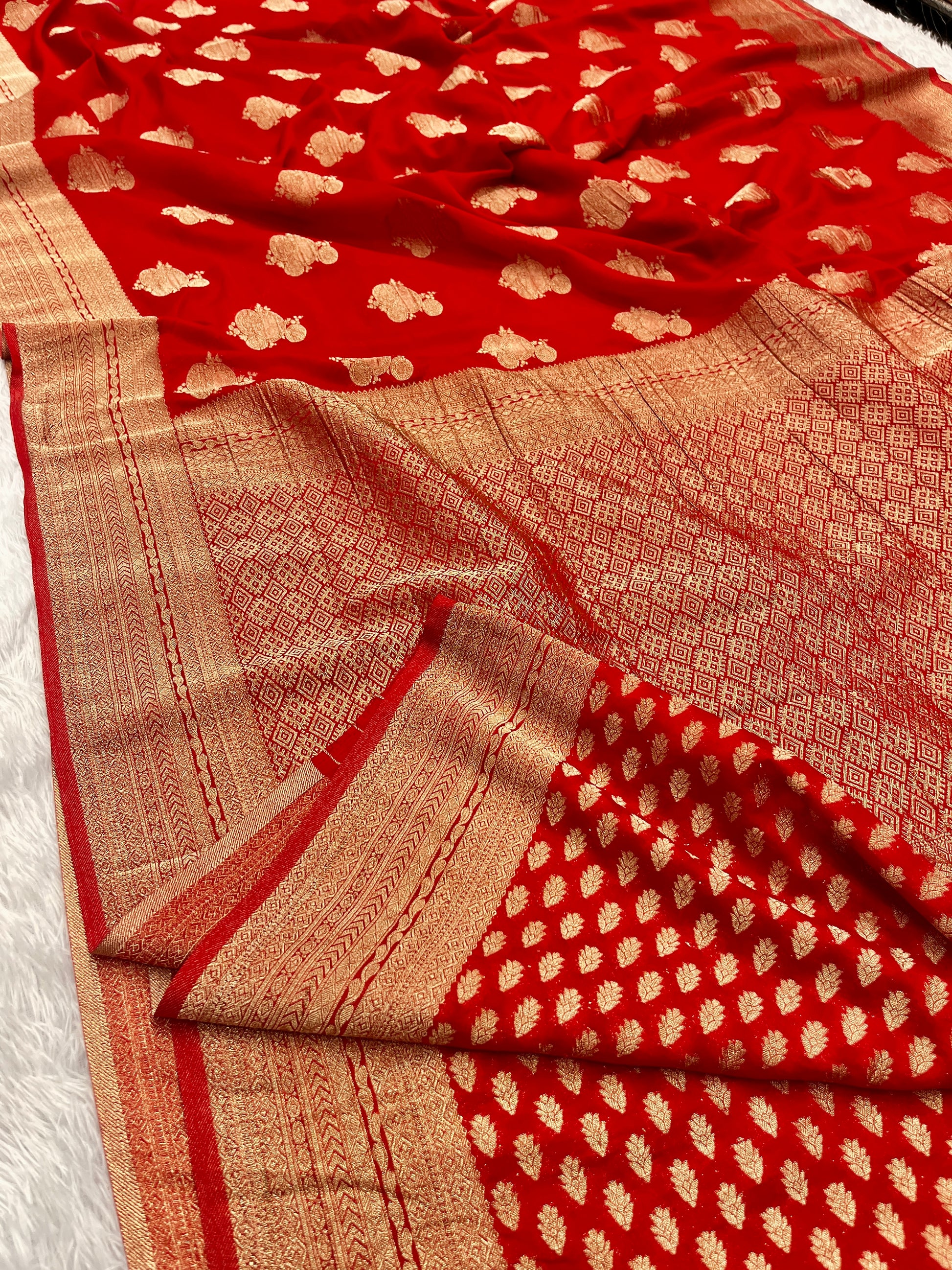 Chinon Silk Karry  Buta  Design Red  color  Saree CN08