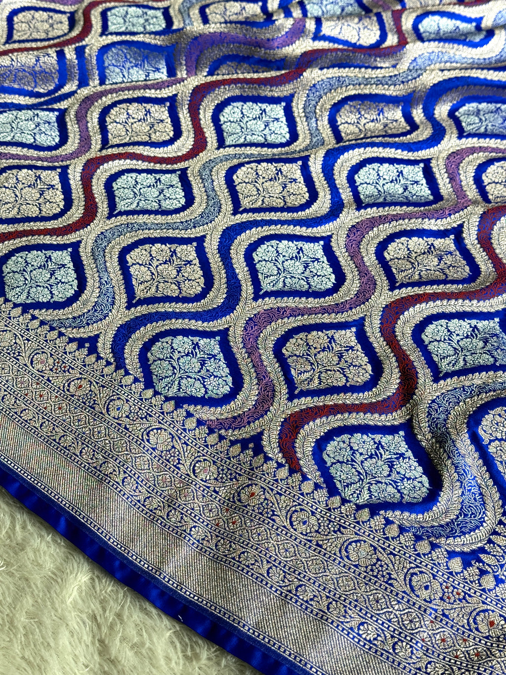 Reddish Pink Banarasi Mashru Silk Saree with Tanchoi Meena Woven Pattern & Fancy Jacquard Border MKS127