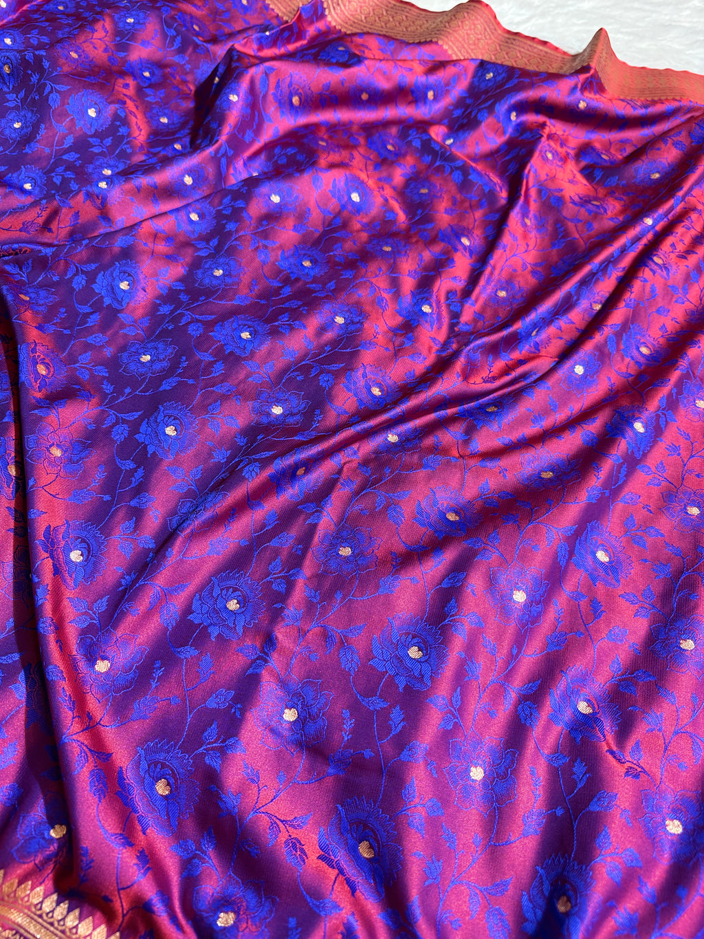 Blue Satin Mashru Silk Banarasi Saree with Dual Tone Tanchoi Pattern and Rupa-Sona Zari Work  MKS085