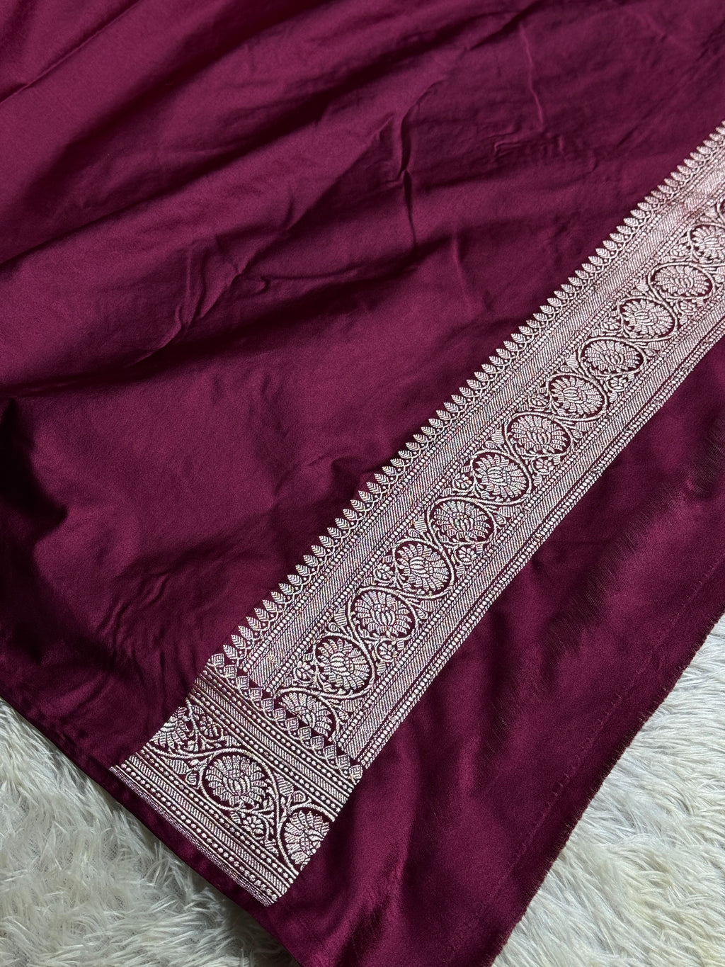 Wine Banarasi Mashru Silk Saree with All-Over Jaal Weaving & Scalloped Border – MKS216