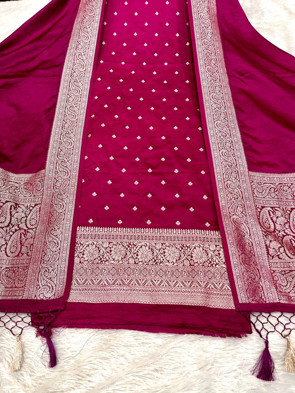 Mashru kataan Buti Suit MSS002