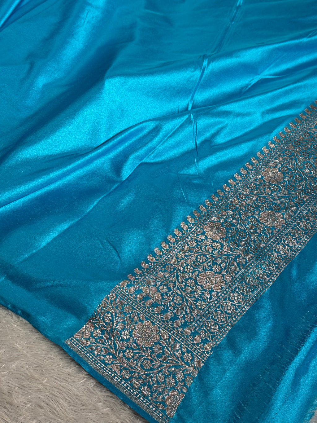 Contrast Pitch & Firozi Banarasi Satin Mashru Silk Saree with Zari Meena Tanchhoi Work MKS352