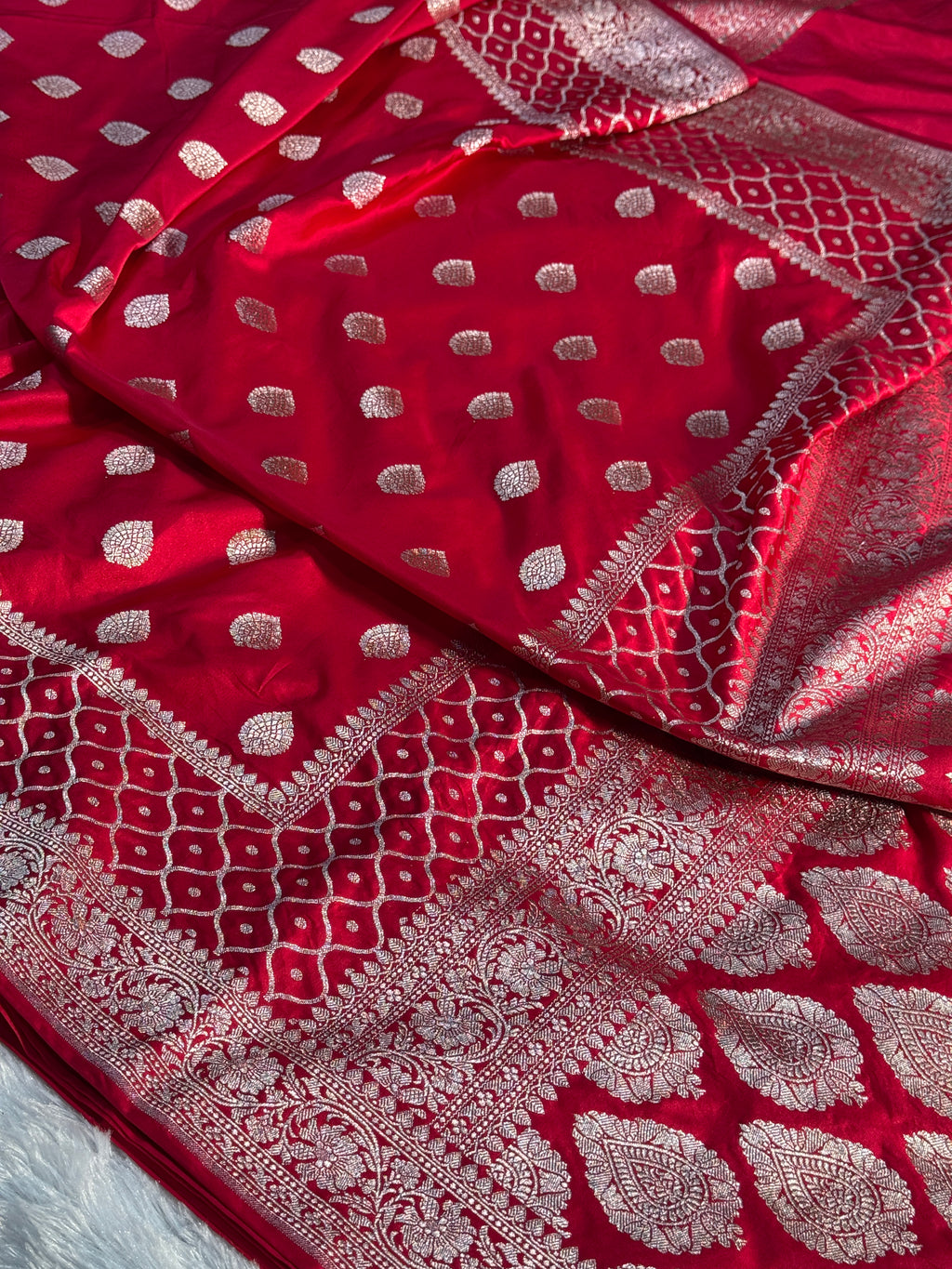 Mashru kataan Silk Zari Viewed Saree Ms18