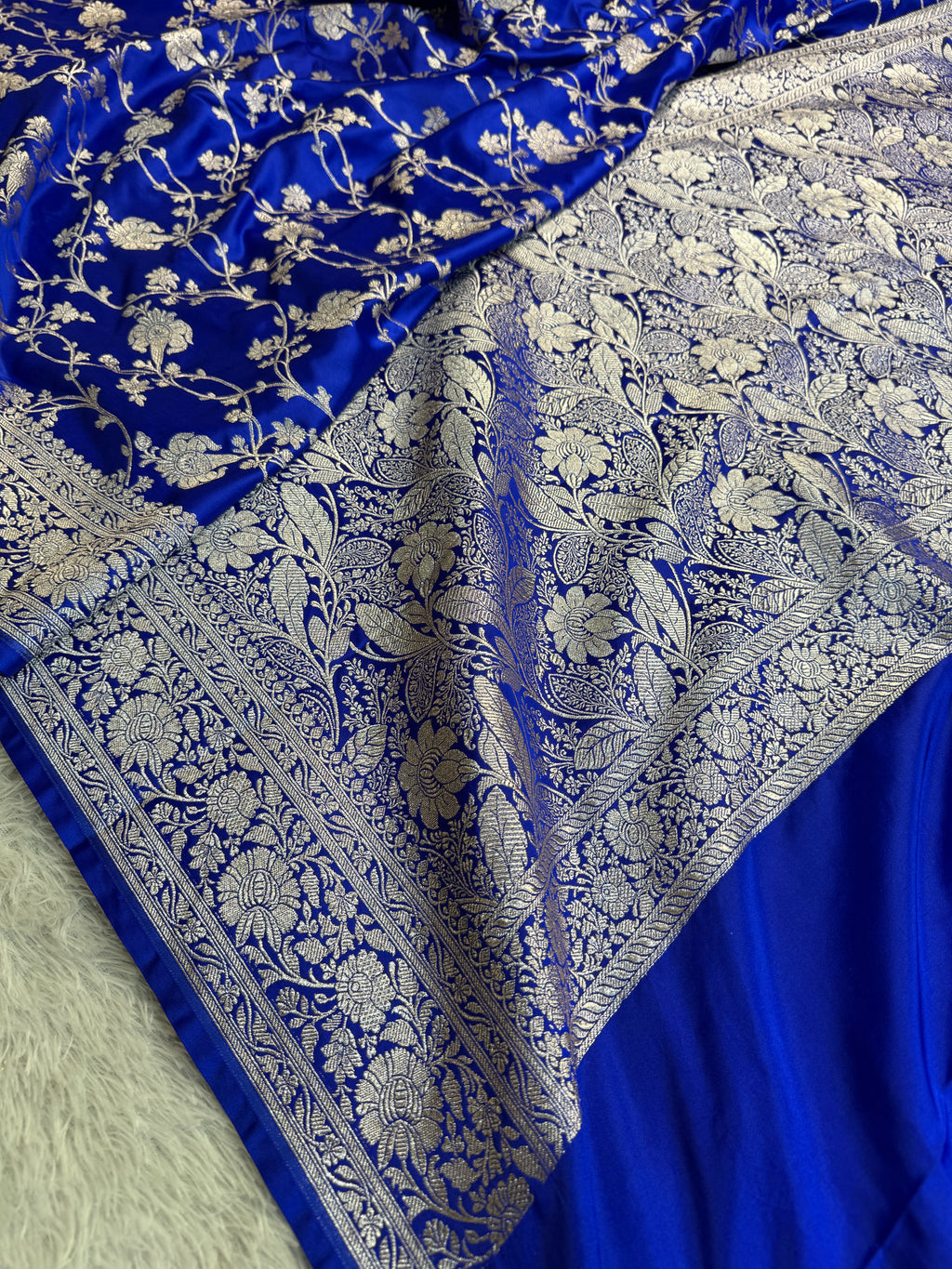 Royal Blue Banarasi Mashru kataan  Silk Saree with Intricate Jaal Weaving   MKS083