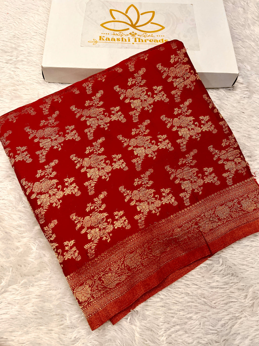 Chinon Silk Flower Design Red  Color Saree CN04