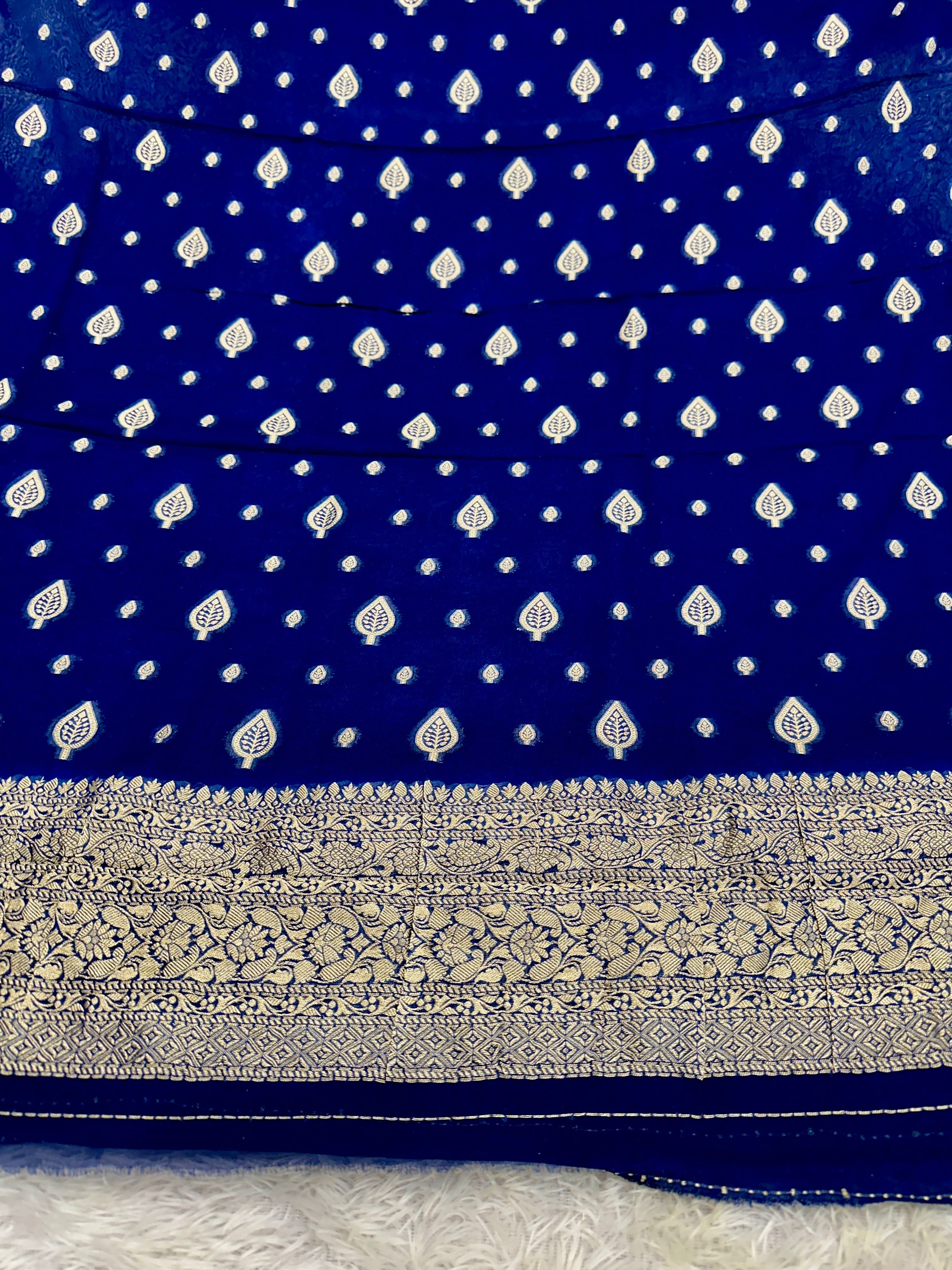 Banarasi Jacquard Zari Georgette Suit Dress – 3 Pc Set MSS24