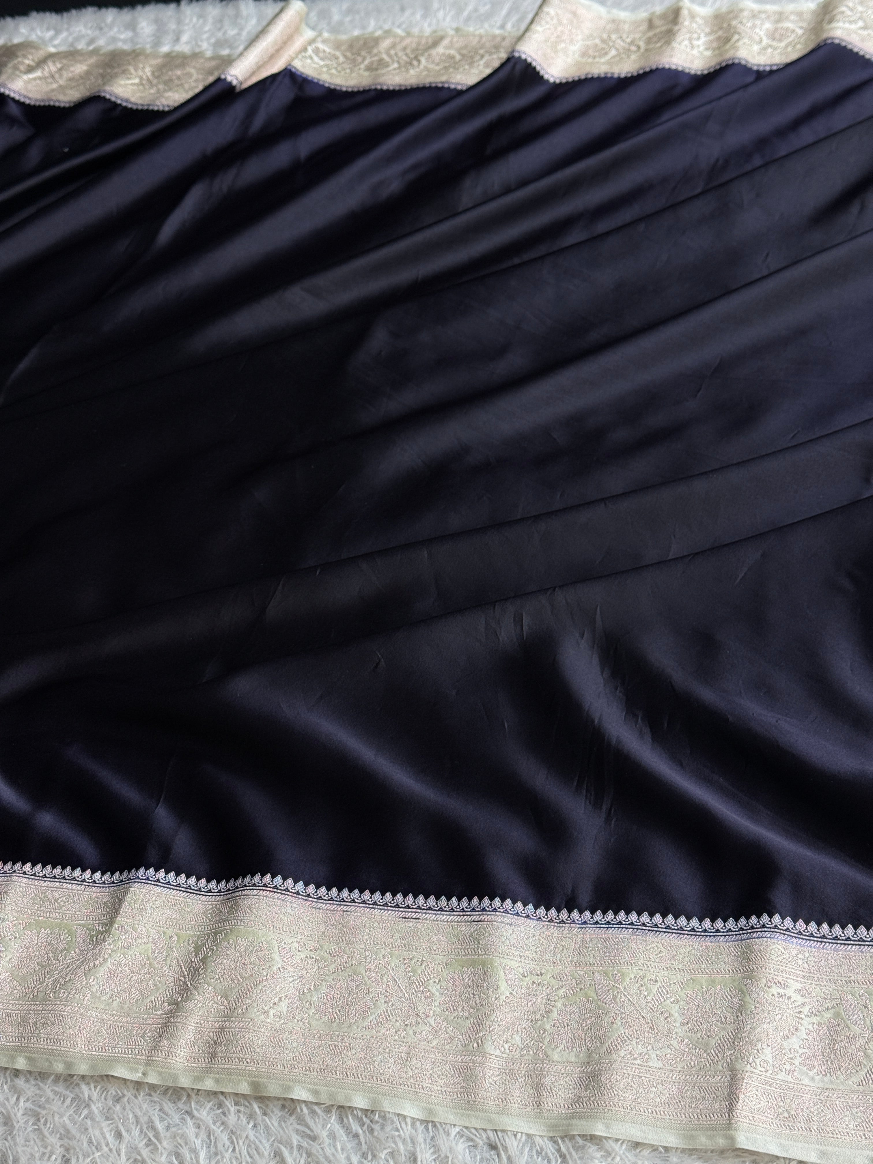 Black with Cream Mashru Kataan Silk Banarasi Saree with Rich Zari Pallu | MKS735