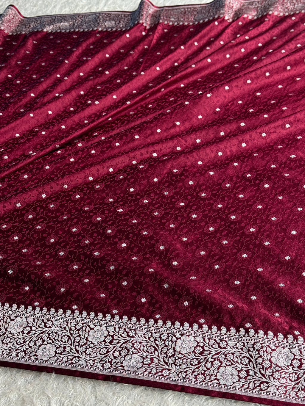 Wine Mashru Kataan Silk Saree with Tanchoi Zari Meena Weaving & Rich Zari Pallu – MKS838