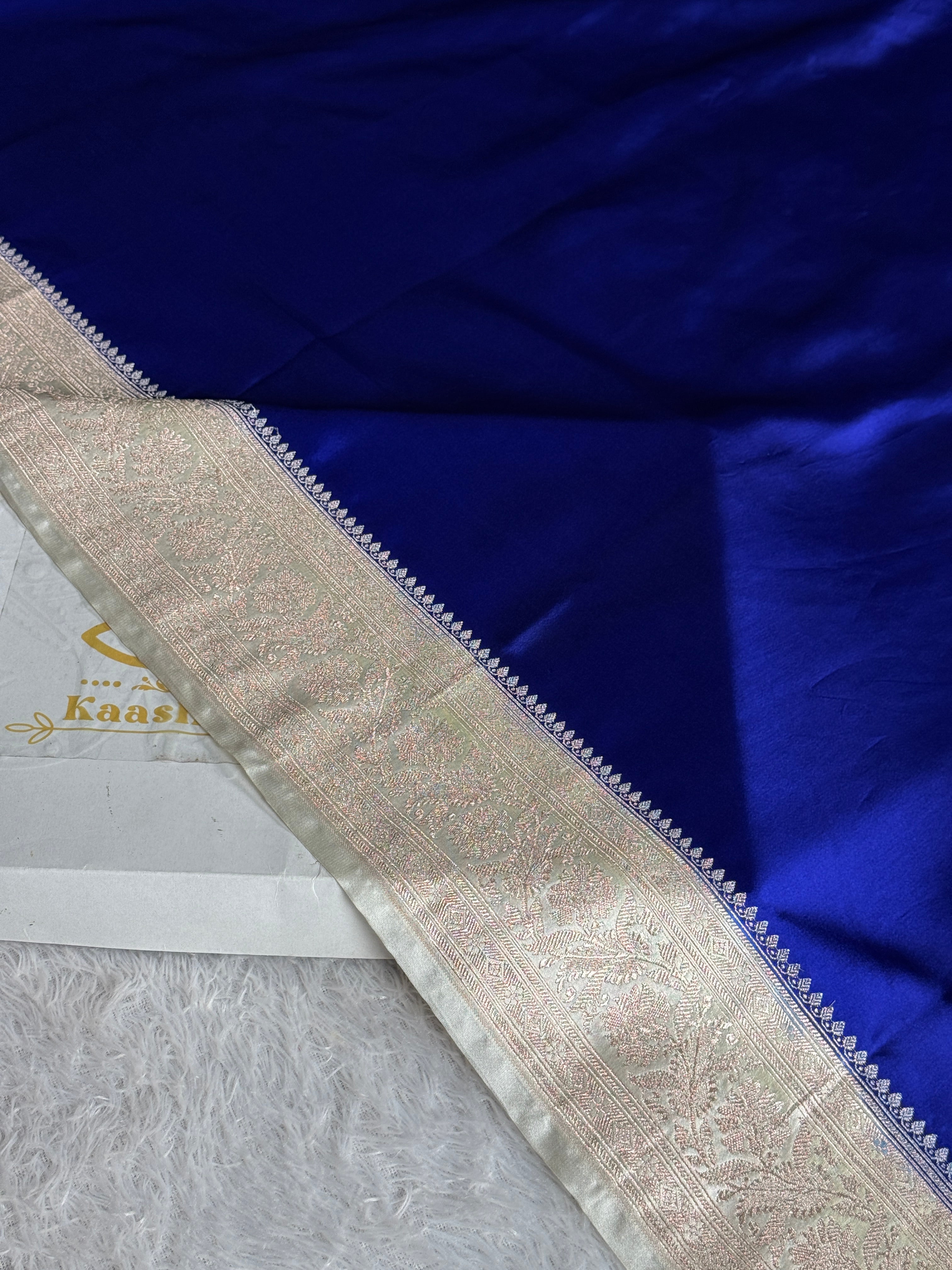 Royal Blue & Cream Mashru Kataan Silk Saree with Rich Zari Woven Pallu – MKS700