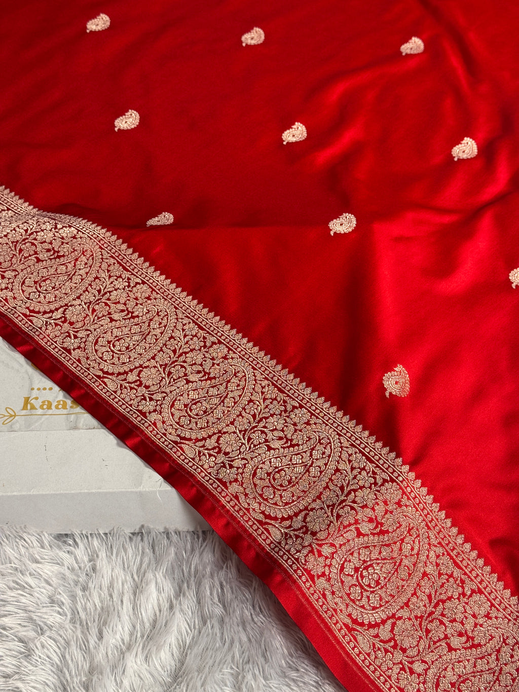 Red Mashru Kataan Silk Saree with All Over Buta Woven Design & Rich Zari Pallu | MKS698