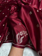 Mashru Kataan Silk Saree with Raw Mango Buta Woven Pattern & Rich Zari Pallu – MKS414
