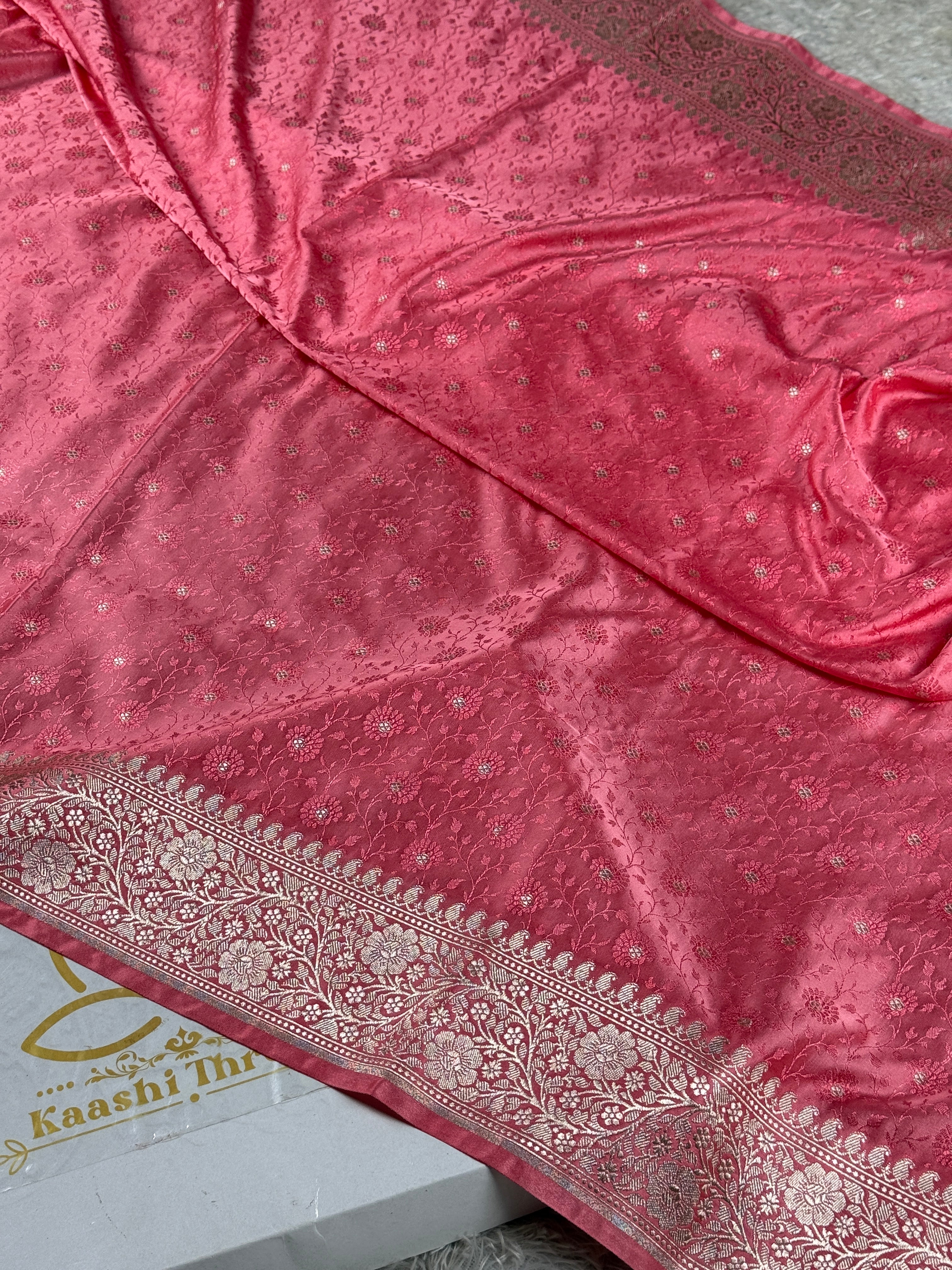 Mashru Kataan Silk Saree with Tanchoi Satin Zari Meenakari Weave & Rich Pallu – MKS508