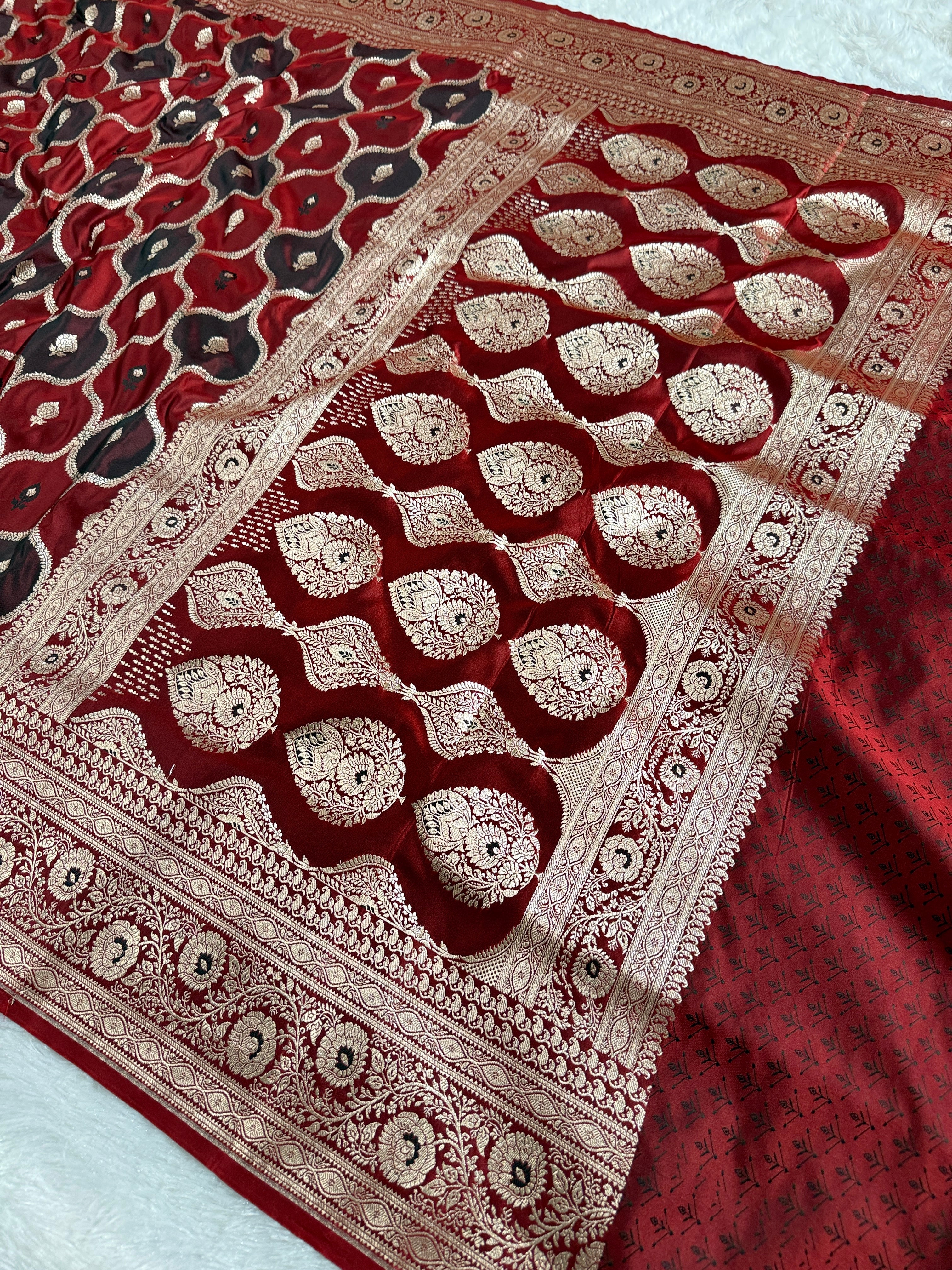 Maroon & Black Rangkaat Banarasi Mashru Silk Saree with Jacquard Woven Jaal  MKS033