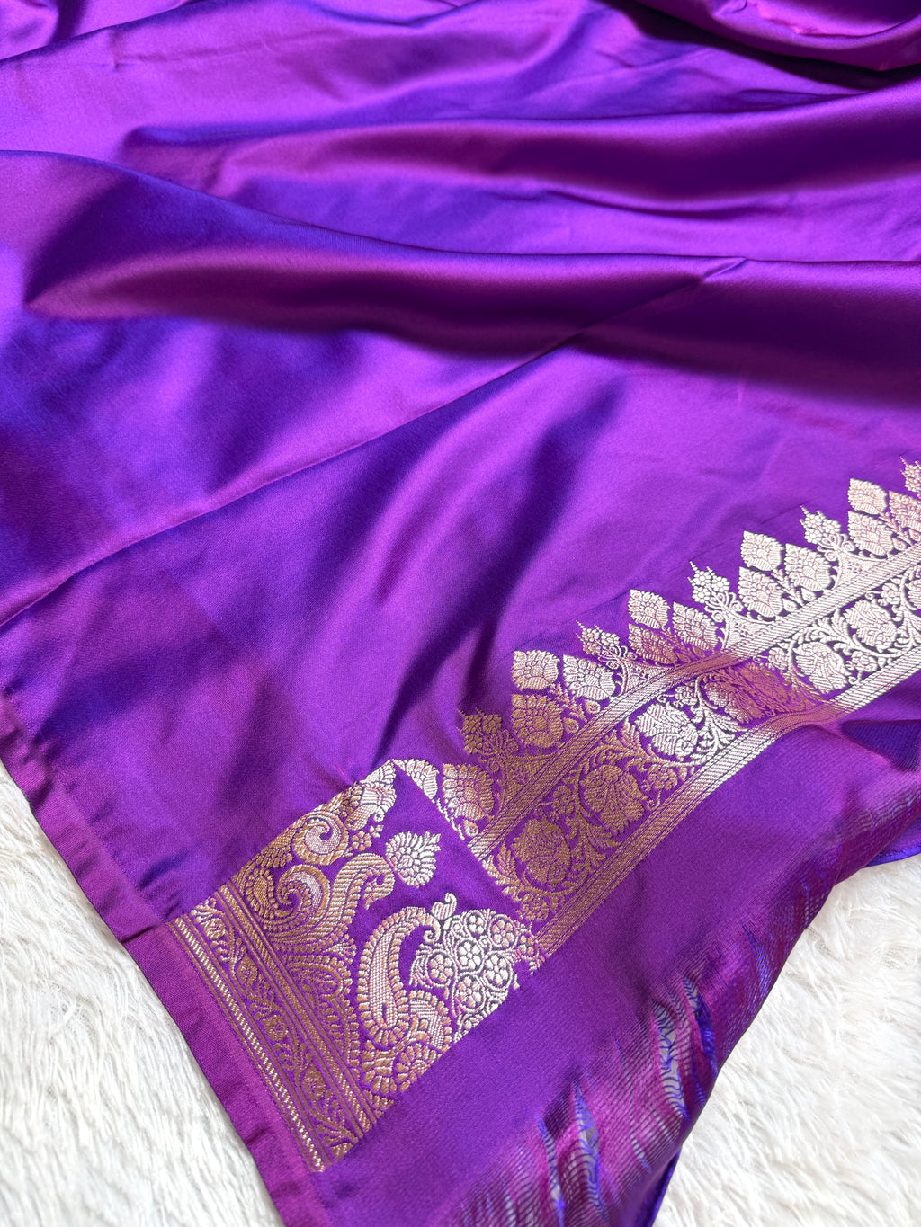 Purple Banarasi Mashru Silk Saree with Jacquard Woven Fancy Buta Design MKS092