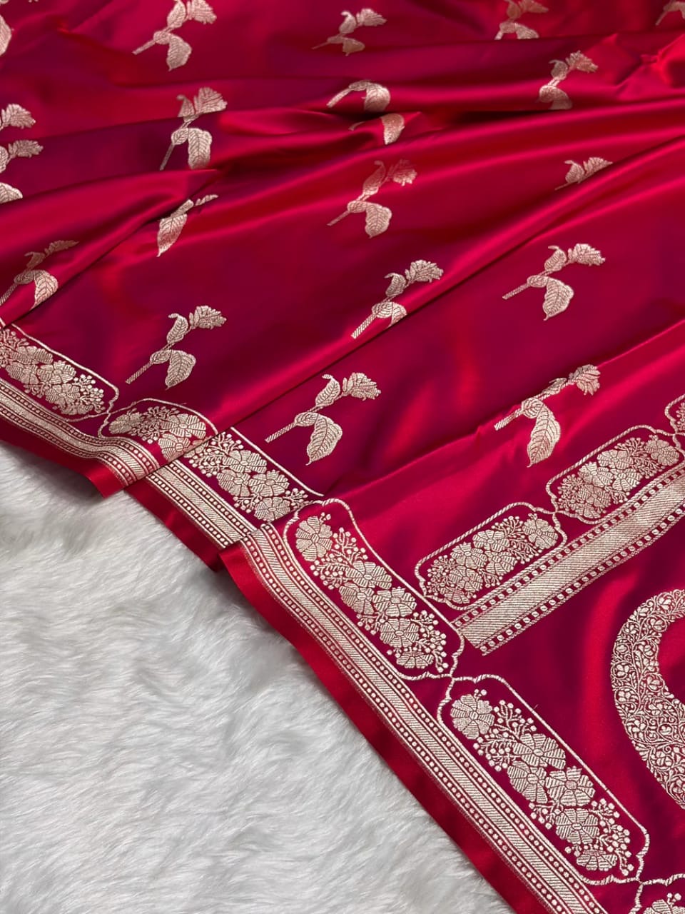 Banarasi Mashru Kataan Silk Saree Featuring Flower Buta Design with Ikkat Border and Zari Pallu – MKS409