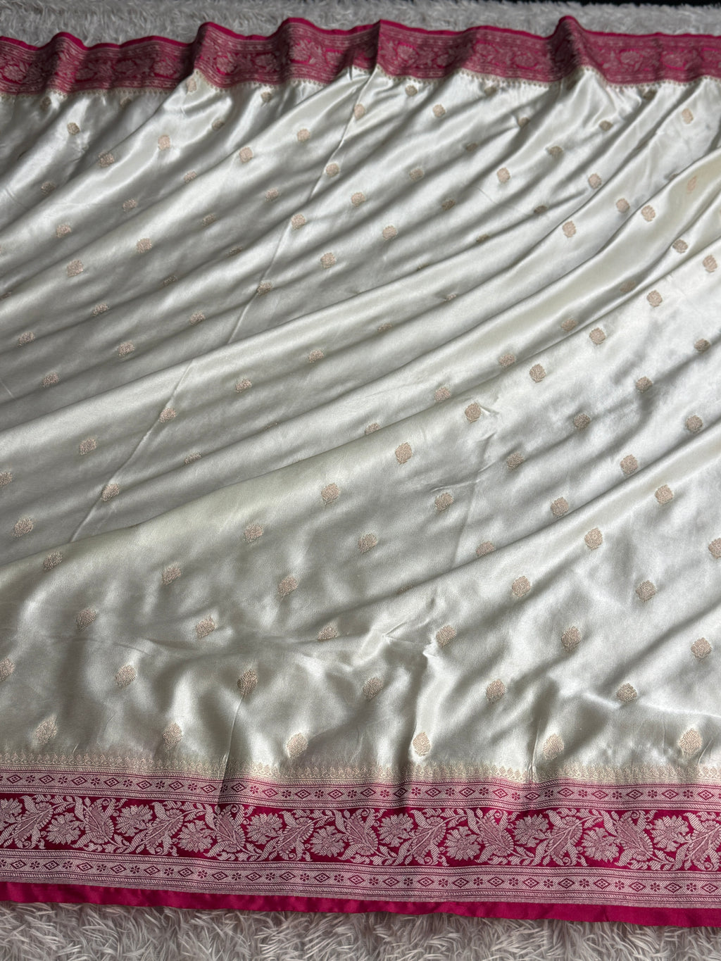 Cream & Rani Banarasi Mashru Kataan Silk Saree | MKS791