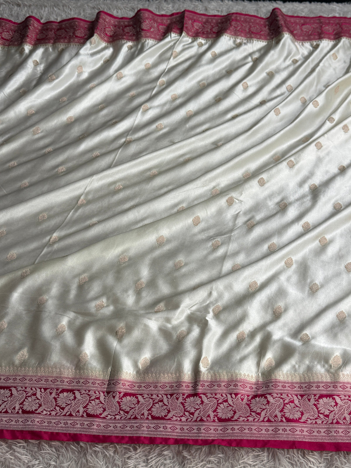 Cream & Rani Banarasi Mashru Kataan Silk Saree | MKS791